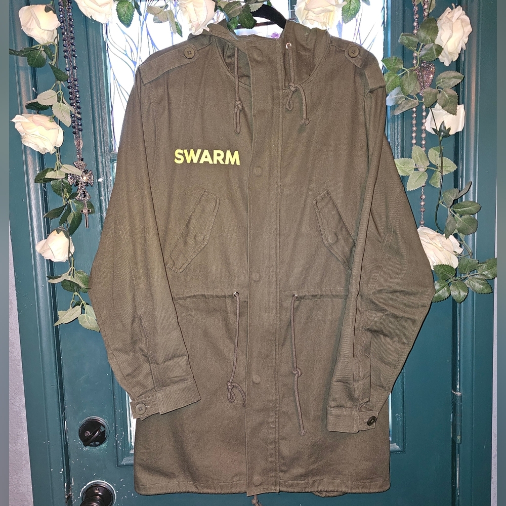 My Chemical Romance Swarm 2022 Tour Jacket in Army Green, size Medium